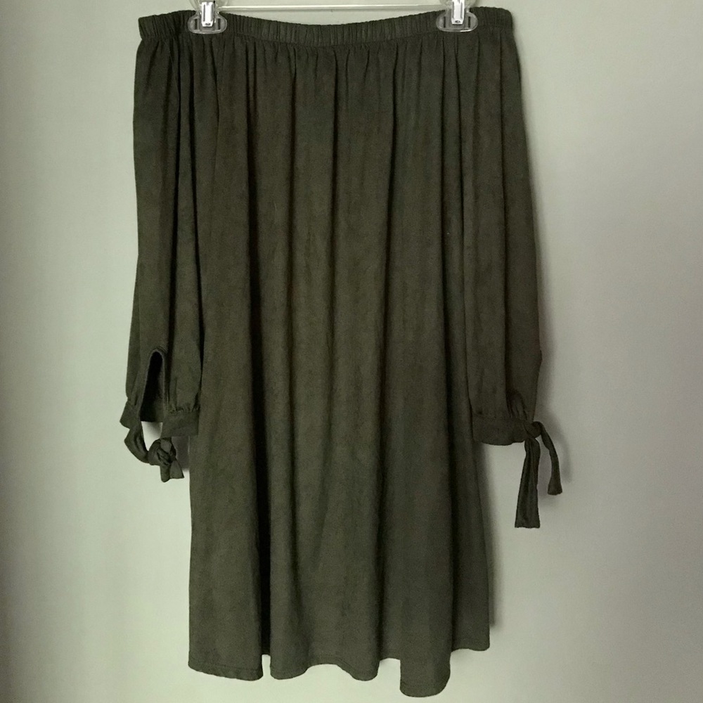 Strapless Long-Sleeve Dark Green Suede Dress
